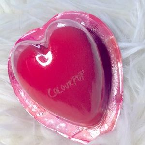 Colourpop Valentine Heart Shaped Blender Sponge Change Color Red In Pink If Wet